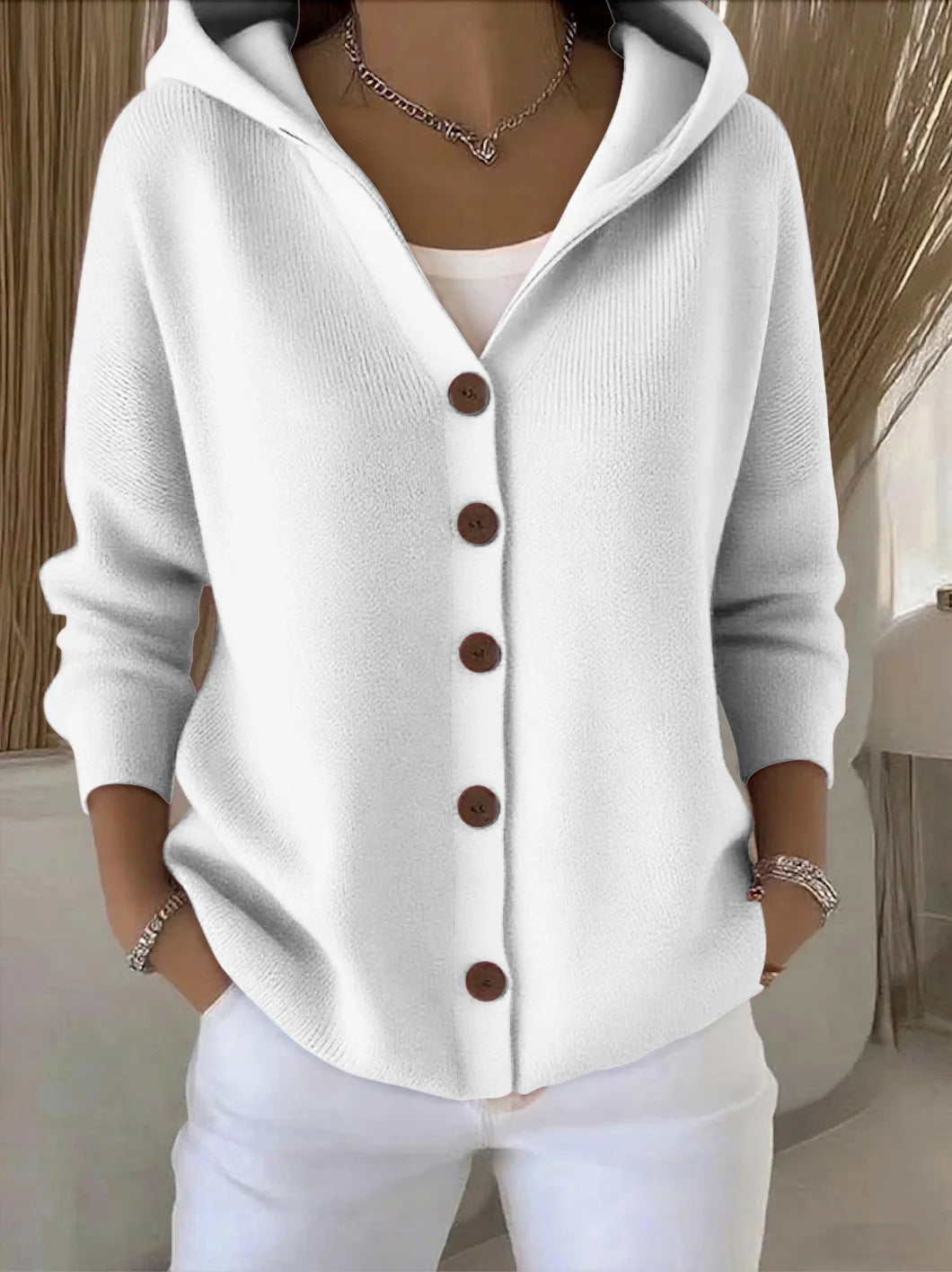 Darienne | Cardigan tricoté avec capuche et boutons