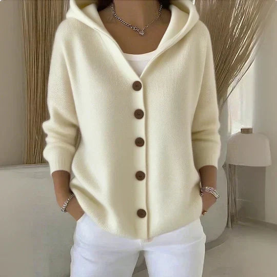 Darienne | Cardigan tricoté avec capuche et boutons